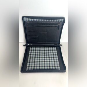 LEVENGER Black Leather Notebook Folder Portfolio Zip around Plaid Inside 13x10.5